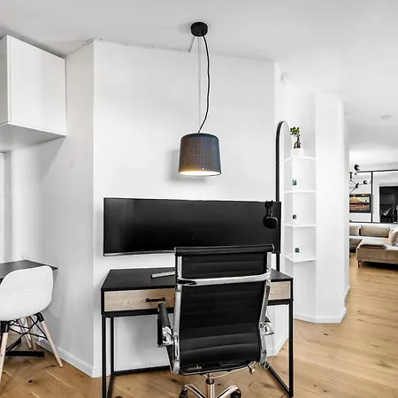 360 View Penthouse L Office L 60 Sqm Balcony Κρίστιανσαντ