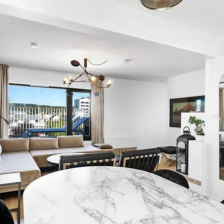360 View Penthouse L Office L 60 Sqm Balcony Διαμέρισμα