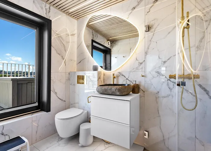 360 View Penthouse L Office L 60 Sqm Balcony Апартаменты *